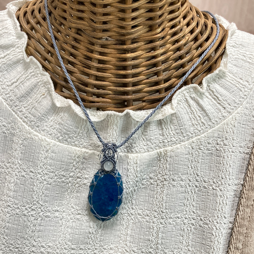 ブルーアパタイト マクラメ編みネックレス・マクラメネックレス