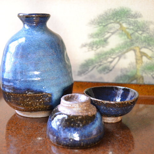 新着！】だるま徳利酒器セット(コスモブルー) 2合徳利 ぐい呑み ＊酒