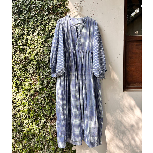 インド／インド綿 ブロックプリントロングドレス　ブルーチェック 1枚目の画像