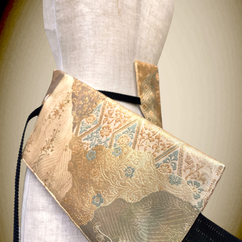 金刺繍煌めくサッシュベルト 刺繍帯 W55〜75cm 着物リメイクJ70324 金刺繍煌めくサッシュベルト 刺繍帯 W55〜75cm 着物リメイク
