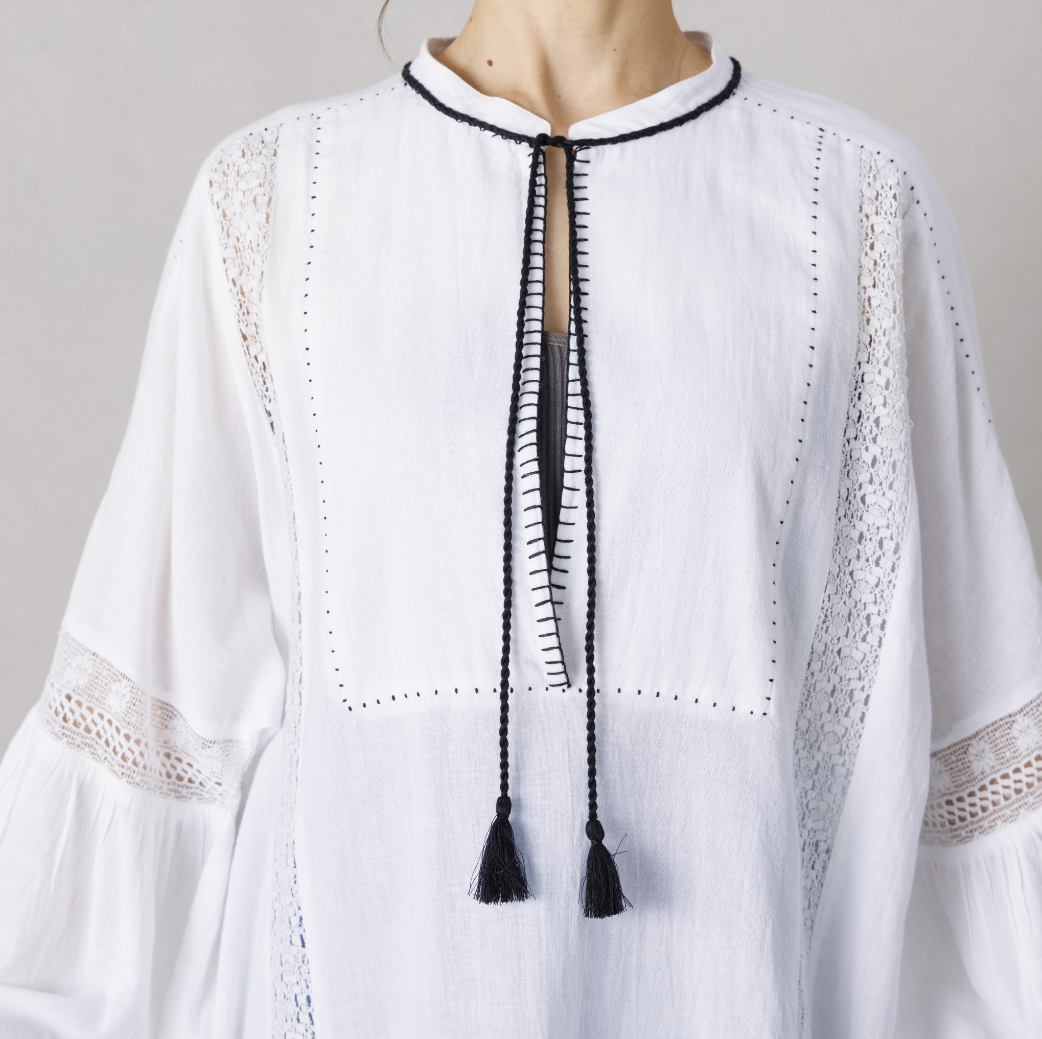 【インド製】マニーレースステッチワークワンピース