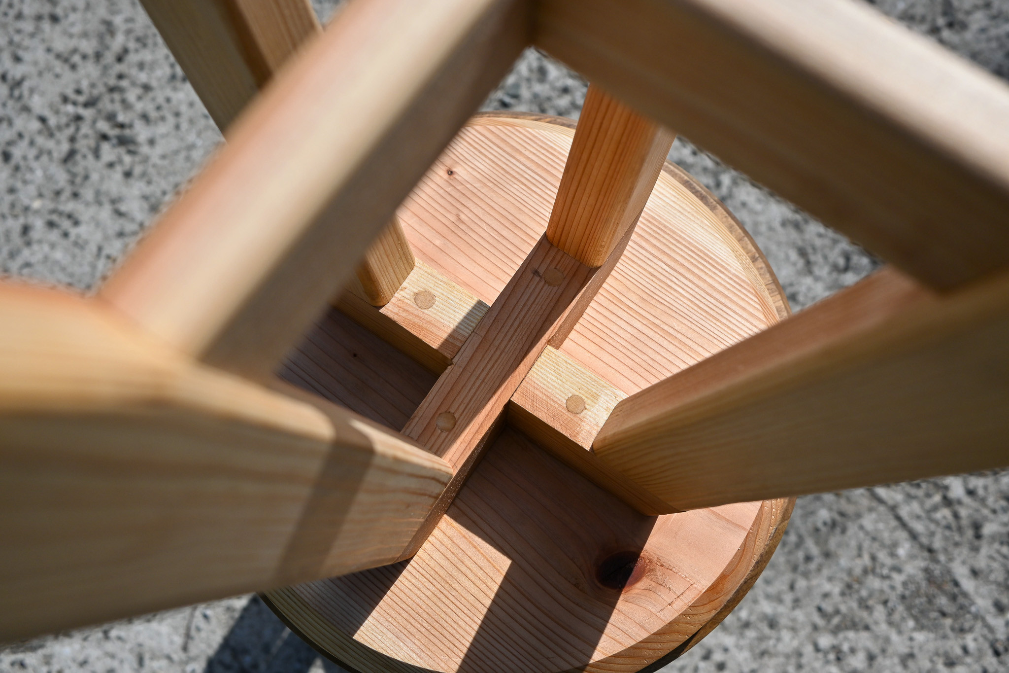 【送料無料】天然杉のスツール　（ハイスツールのページ）