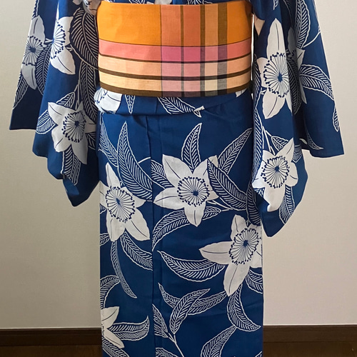 浴衣 本染め ロイヤルブルーに大輪の抽象花柄 着物 さまだや 通販