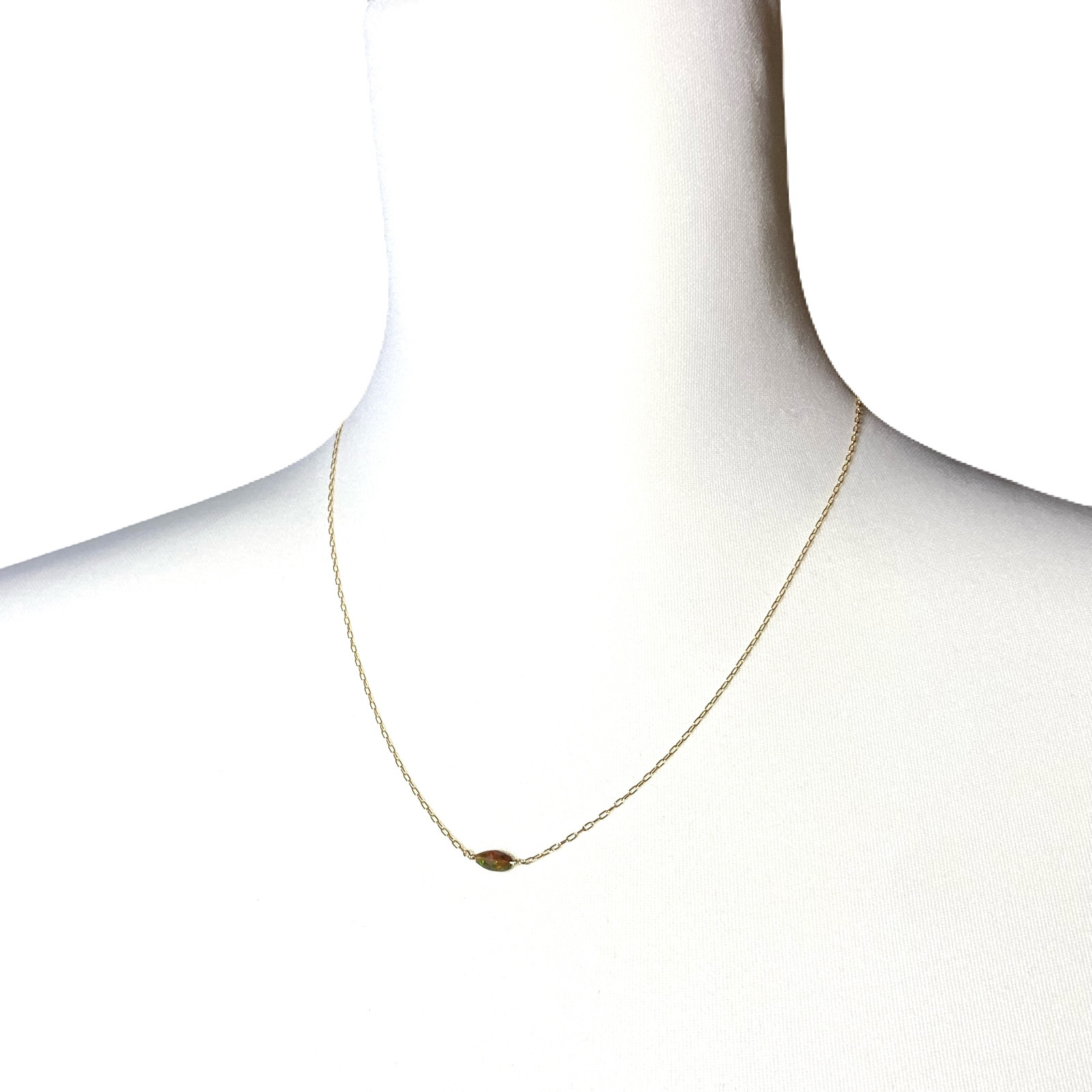 オパール　ブラックオパール　ビーズ　ネックレス　14kgf    イエローゴールド