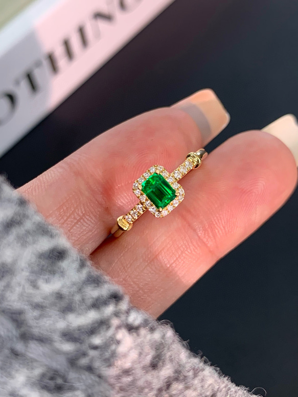 愛の成就」K18 天然エメラルド 春 並び無い 高貴 5月誕生石 夫婦愛