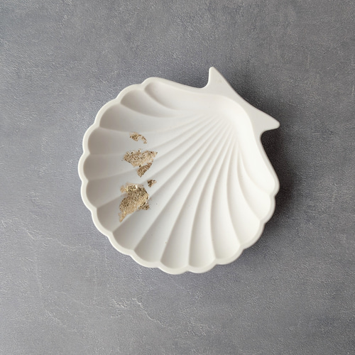 ジェスモナイト貝殻トレイ その他インテリア雑貨 yuminess 通販