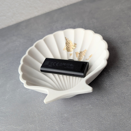 ジェスモナイト貝殻トレイ その他インテリア雑貨 yuminess 通販