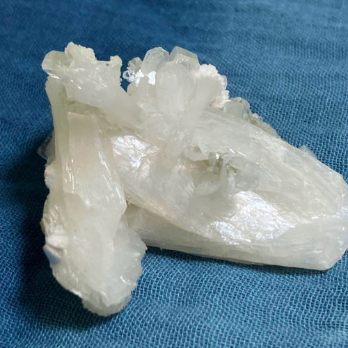 天然石 アポフィライト スティルバイト モルデナイト 鉱物 mineral