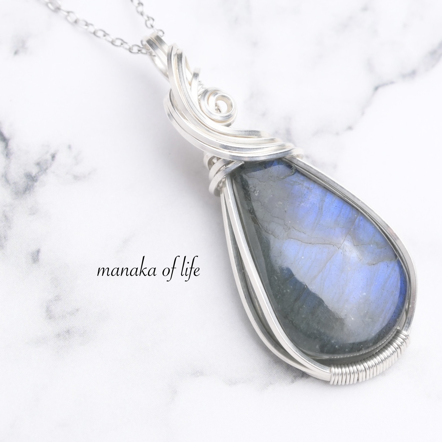 ラブラドライト ペンダントトップ  ワイヤーラッピング ネックレス アルゲンティウムシルバー  送料無料