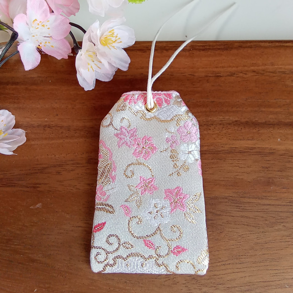 ❁新作❁　お守り袋　金欄　❋お花のブーケ(シャンパン×コーラル)❋　セット売りもあります 10枚目の画像