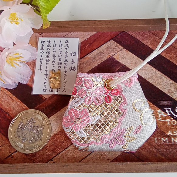 ❁新作❁　お守り袋　金欄　❋お花のブーケ(シャンパン×コーラル)❋　セット売りもあります 8枚目の画像