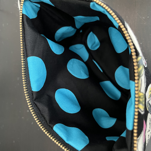 再販①マチ付きポーチ　IQOSポーチ　ファニーフェイス　青 再販①マチ付きポーチ IQOSポーチ ファニーフェイス 青 - メルカリ