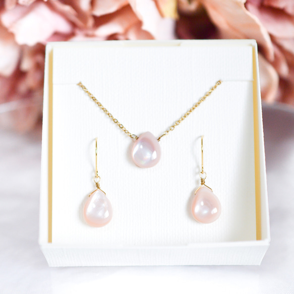 【Creema限定 新春福袋2026〈梅〉】【ピンクシェルのネックレス&ピアス(イヤリング)】サージカルステンレス 1枚目の画像