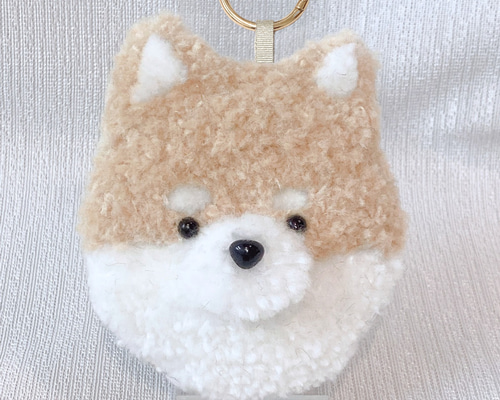 柴犬チャーム キーホルダー 犬 刺繍 ワッペン イヌ 犬柄 チャーム 柴犬 赤柴