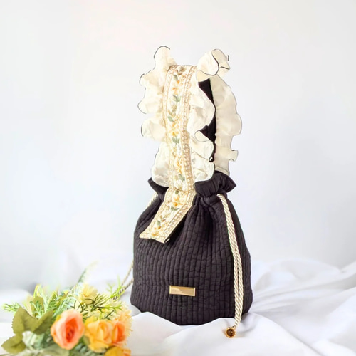 atelier monami 盛りハンドルバッグ フリルが可愛いヌビとインド刺繍