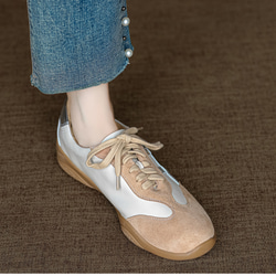 玄関で悩まない！万能上品スニーカー／ 上品 ヘビロテ ベージュ グレー 靴紐 旅行 ミセス シンプル 歩きやすい 本革 3枚目の画像