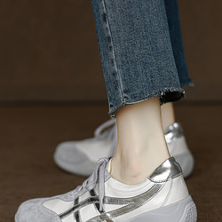 玄関で悩まない！万能上品スニーカー／ 上品 ヘビロテ ベージュ グレー 靴紐 旅行 ミセス シンプル 歩きやすい 本革 12枚目の画像