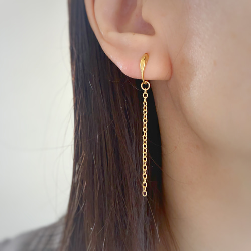 14kgf 痛くないイヤリング❦揺れるロングチェーン シンプル ゴールド