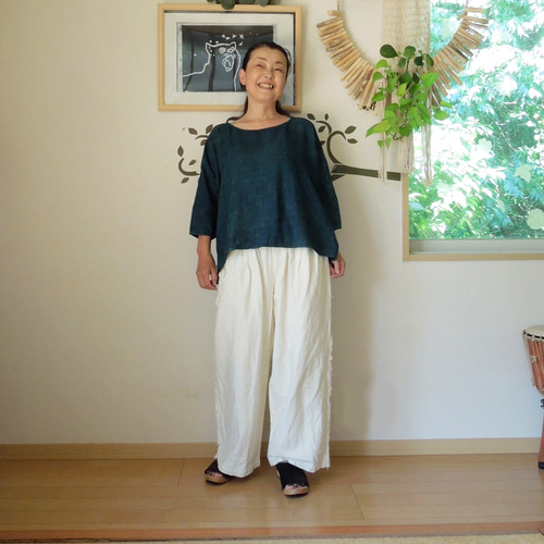 asana HEMP100% デニム風 フリンジ パンツ●草木染め麻墨グレー asana HEMP100% デニム風 フリンジ パンツ○草木染め麻墨グレー