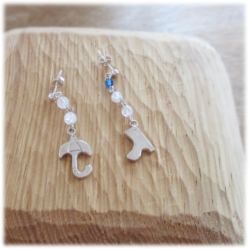 雨の日＊ピアス（Silver925×クォーツ／ブルースピネル）