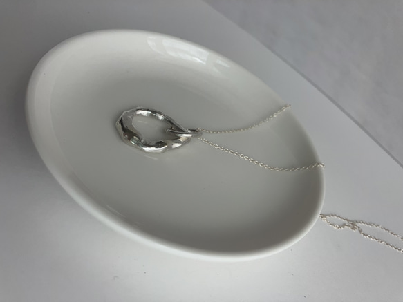 一点もの。溶かした　silver950 サークルモチーフ　ネックレス　ご褒美　シルバー　シンプルネックレス　ギフト 7枚目の画像