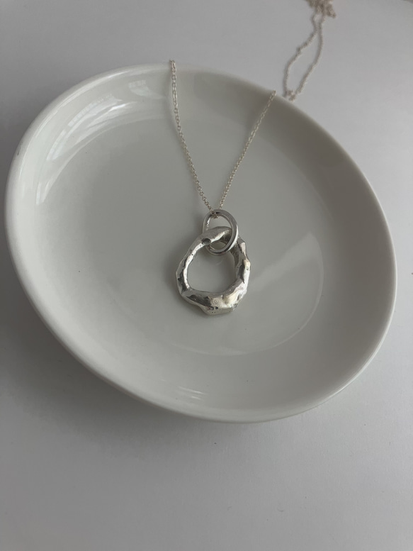 一点もの。溶かした　silver950 サークルモチーフ　ネックレス　ご褒美　シルバー　シンプルネックレス　ギフト 13枚目の画像