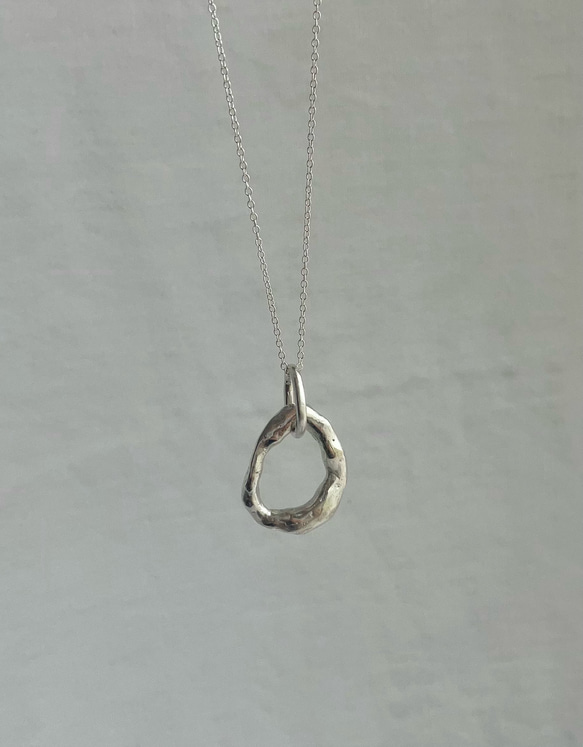 一点もの。溶かした　silver950 サークルモチーフ　ネックレス　ご褒美　シルバー　シンプルネックレス　ギフト 1枚目の画像