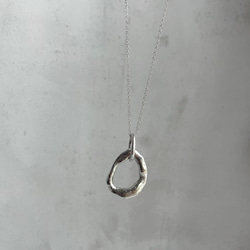 一点もの。溶かした　silver950 サークルモチーフ　ネックレス　ご褒美　シルバー　シンプルネックレス　ギフト 4枚目の画像