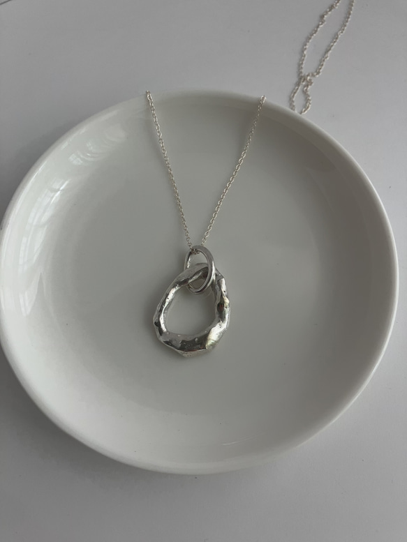 一点もの。溶かした　silver950 サークルモチーフ　ネックレス　ご褒美　シルバー　シンプルネックレス　ギフト 15枚目の画像