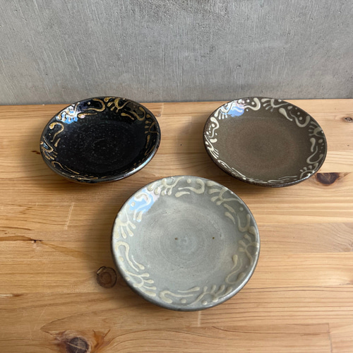 小石原焼 小石原焼き 丸皿(小) A やままる窯 陶器 器 和食器 かわいい