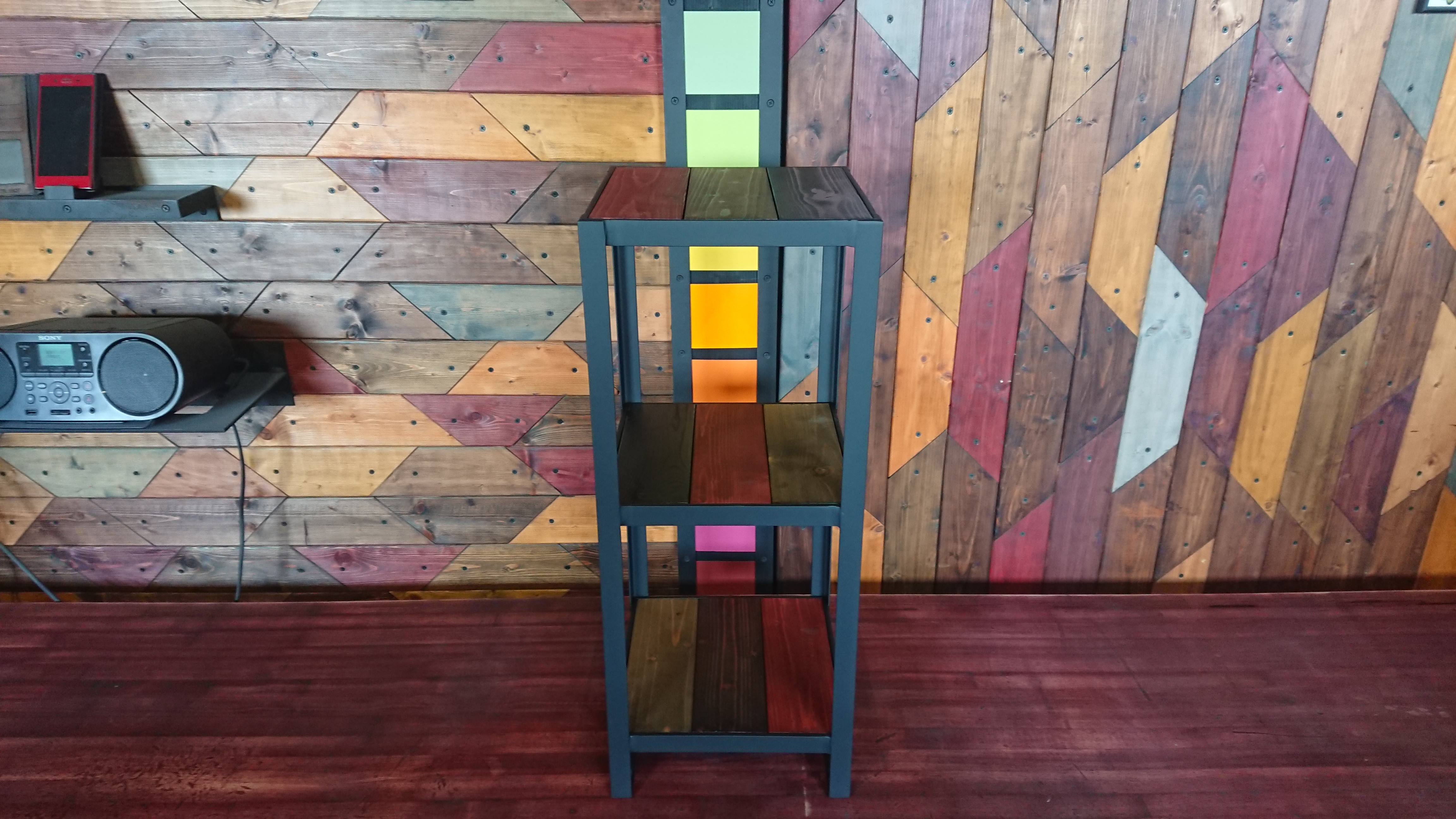 マットブラックでアイアンな3段マルチスタンド♪ 273×273×700mm