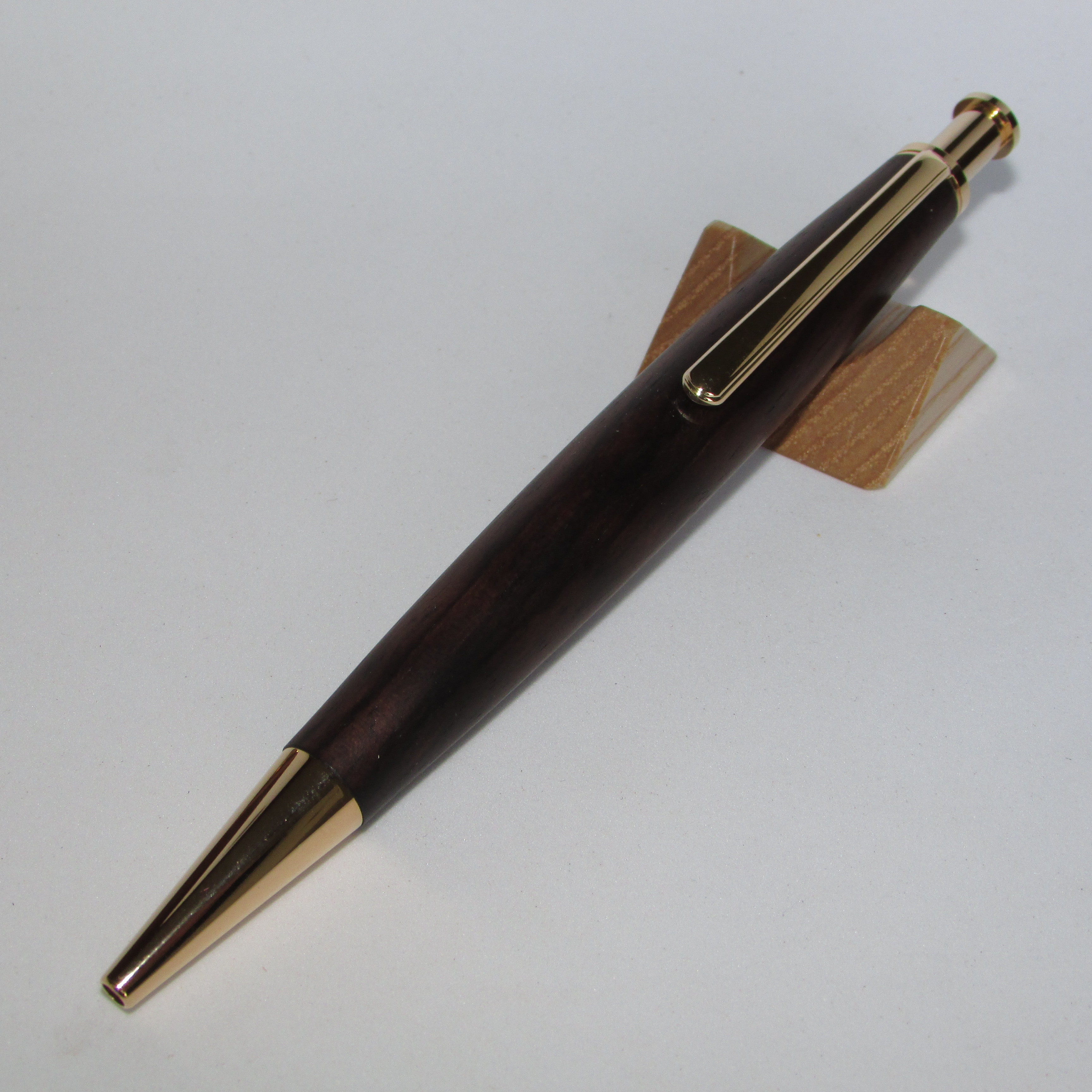 木軸ボールペン　黒柿（クロガキ）　[木 GLOW PEN]