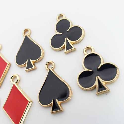 パンドラハーツ トランプ ジョーカー 新品・未開封 8個 トランプ ハート ダイヤ クラブ スペード クローバー