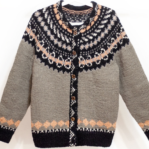 純毛手編みコート ボヘミアン風 かぎ針編みトップ ニットセーター