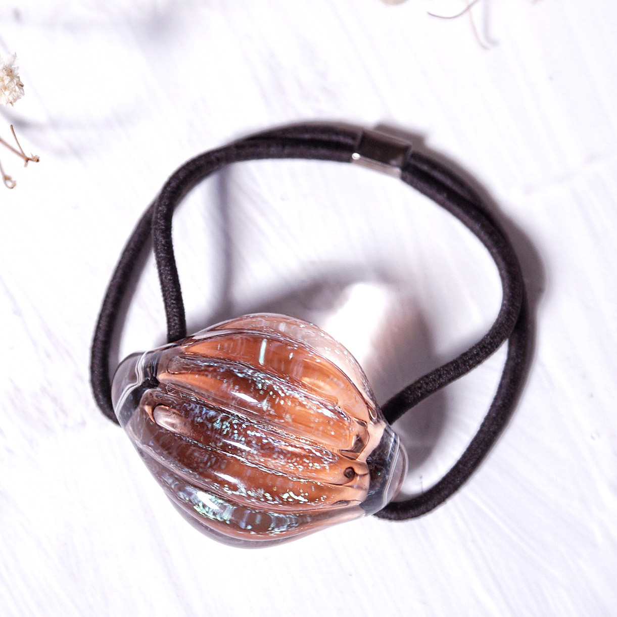 溜まりガラスの髪留め／ラインカット／ピンクブラウンラメ