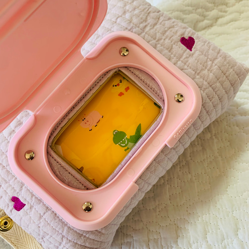 mini heart nubiが選べる おむつが入るお尻拭きポーチ H13.5 W18D5.5