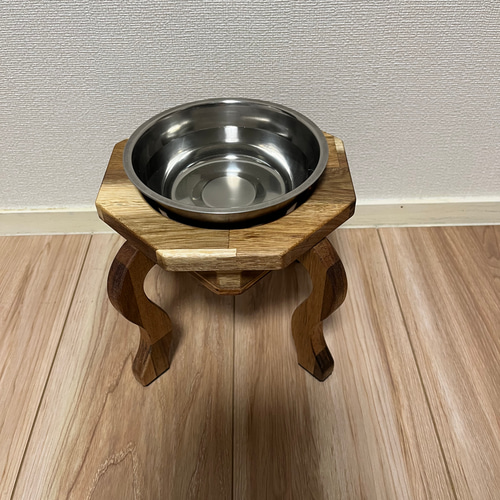 ペット用水飲み台 (猫・小型犬仕様) ／ フラワースタンド／ 新作