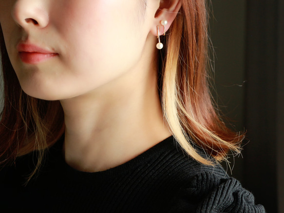 14kgf-当店高評価イヤリングの2点セット(アシンメトリーリボン&double pearl bar) 5枚目の画像