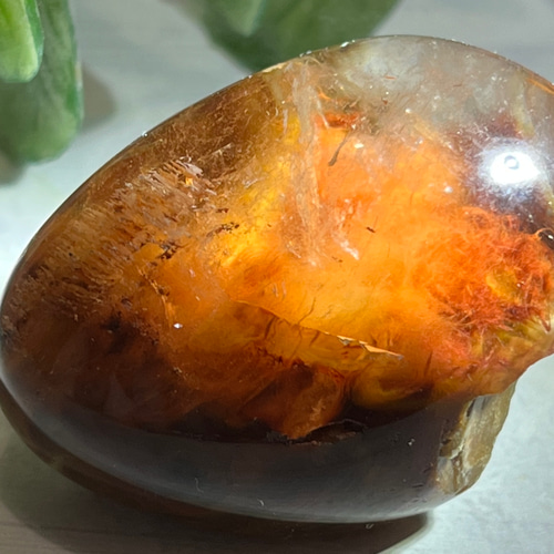 天地創造 アンフィボールインクォーツ タンブル 原石 ポリッシュ  