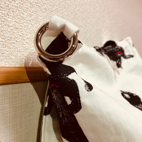 感謝価格 猫柄 パッチワーク トートバッグ エコティッシュカバー 巾着