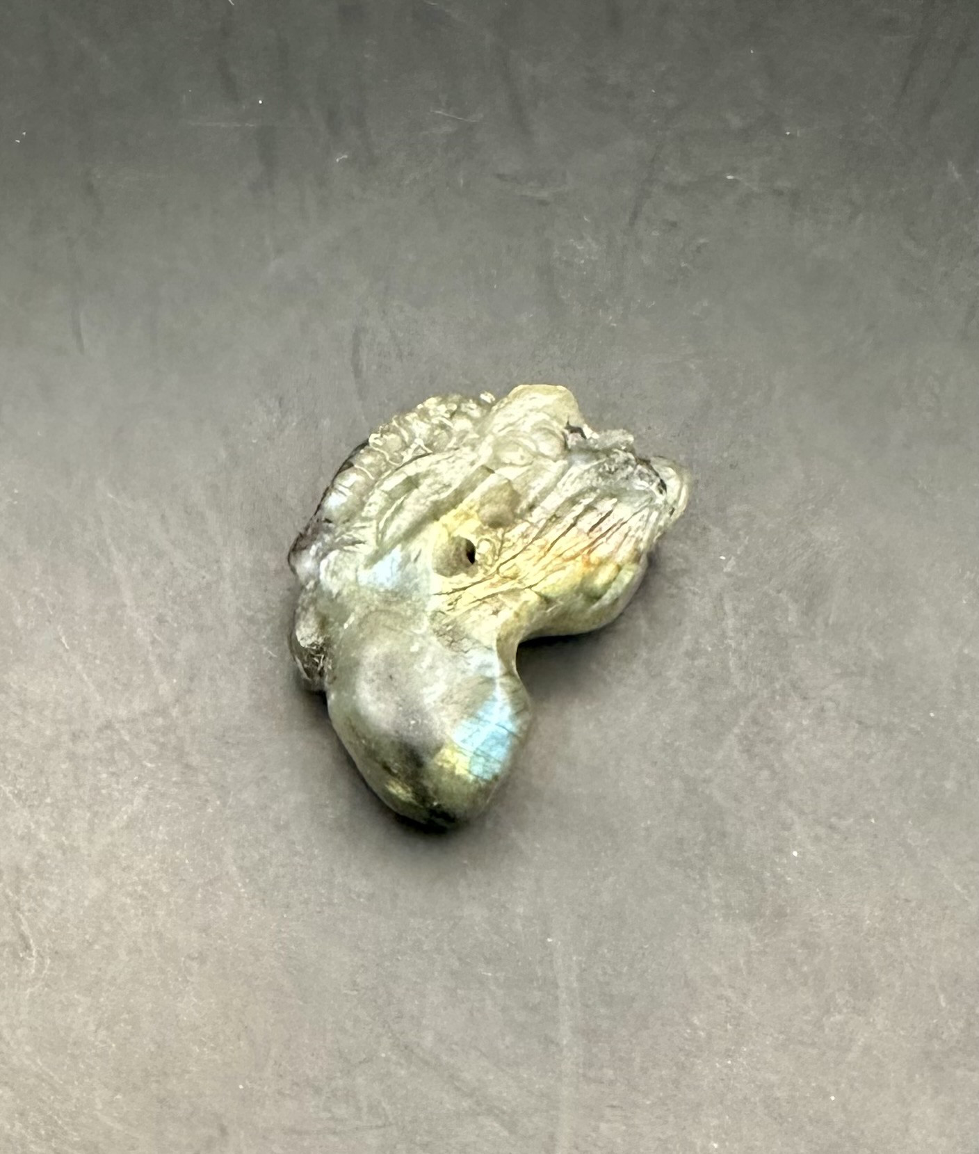 2025.4.12龍首勾玉　月光石