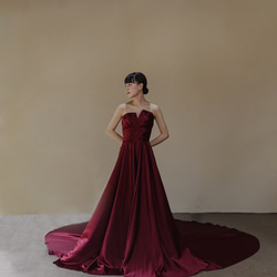 【定価7.5万】ジュネビビアン 高級 ロングドレス 演奏会 光沢 赤 ボルドー ワインレッド ロングドレス ベアトップ チュール 肩紐付き 発表会