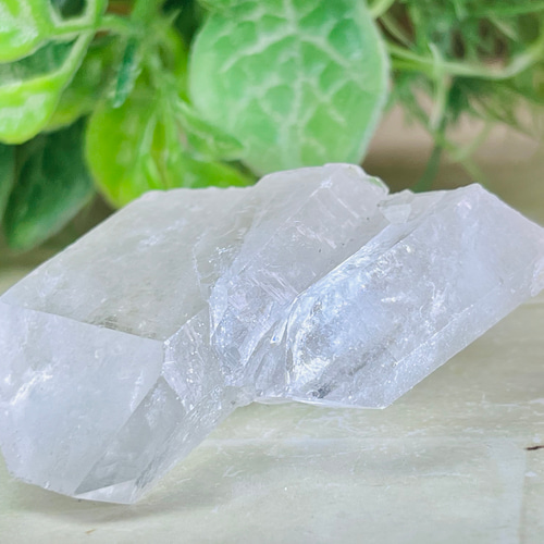 子持ち水晶 レインボー ミナスジェライス トマスゴンサガ クリスタル