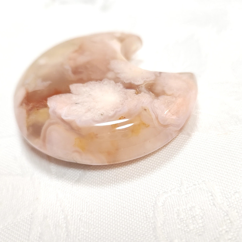 桜メノウ◇チェリーブロッサムアゲート◇月型◇握り石◇天然石