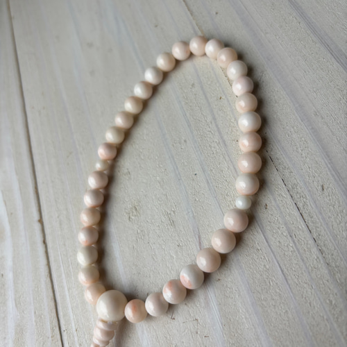 ピンク珊瑚のお念珠〜薄い桜色〜 その他アクセサリー ライズ