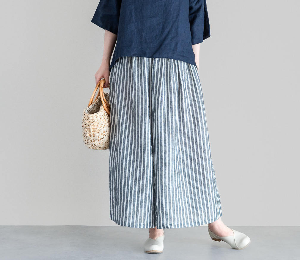 「涼」を着る　リネンギャザーパンツ　ストライプ　ネイビー×オフ白　接触冷感　爽やか　スカートパンツ　ワイドパンツ