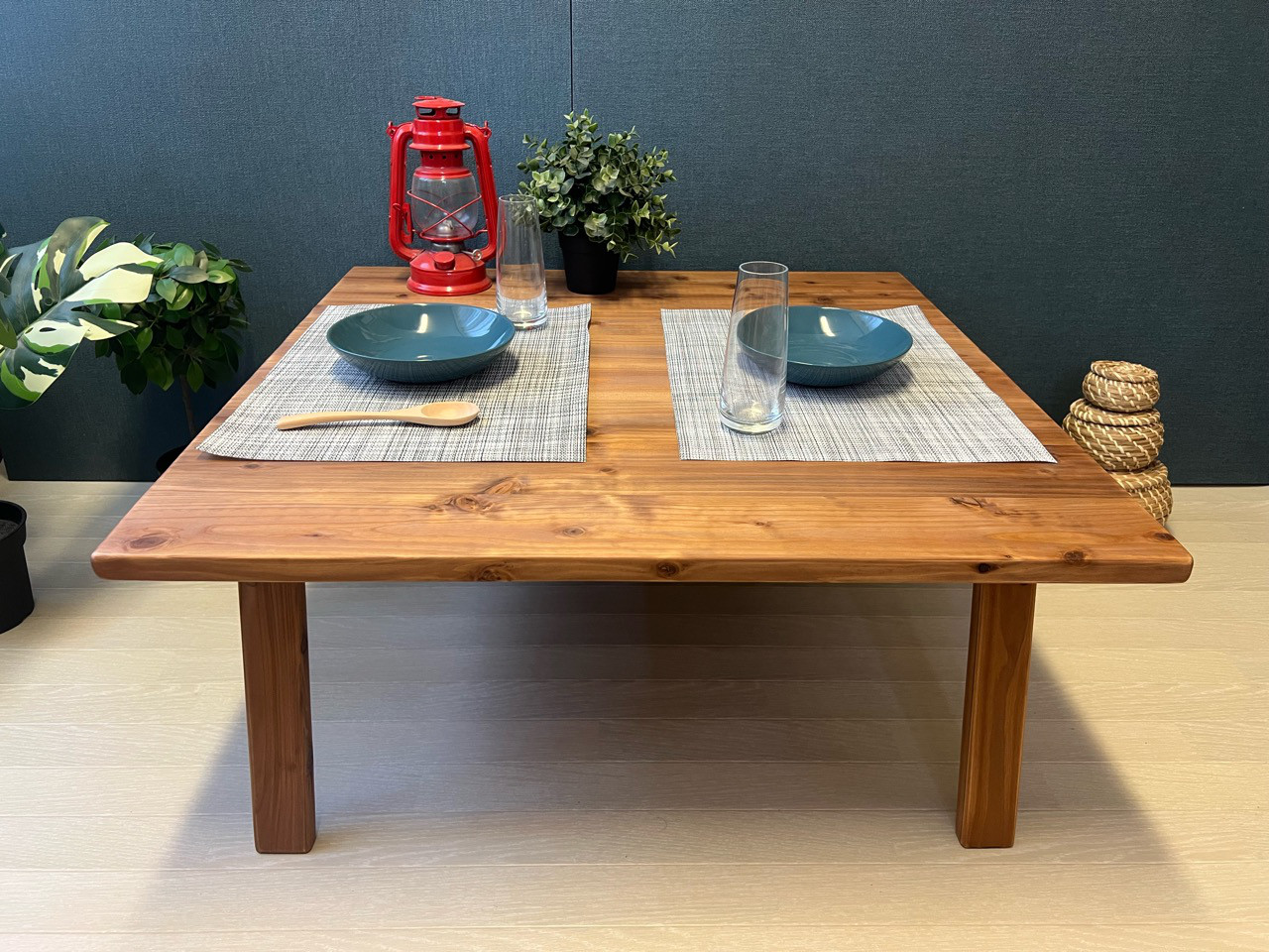 【送料無料】 ローテーブル 正方形 90cm 35cm 杉 ブラウン 折り畳み脚 木組 ハ型