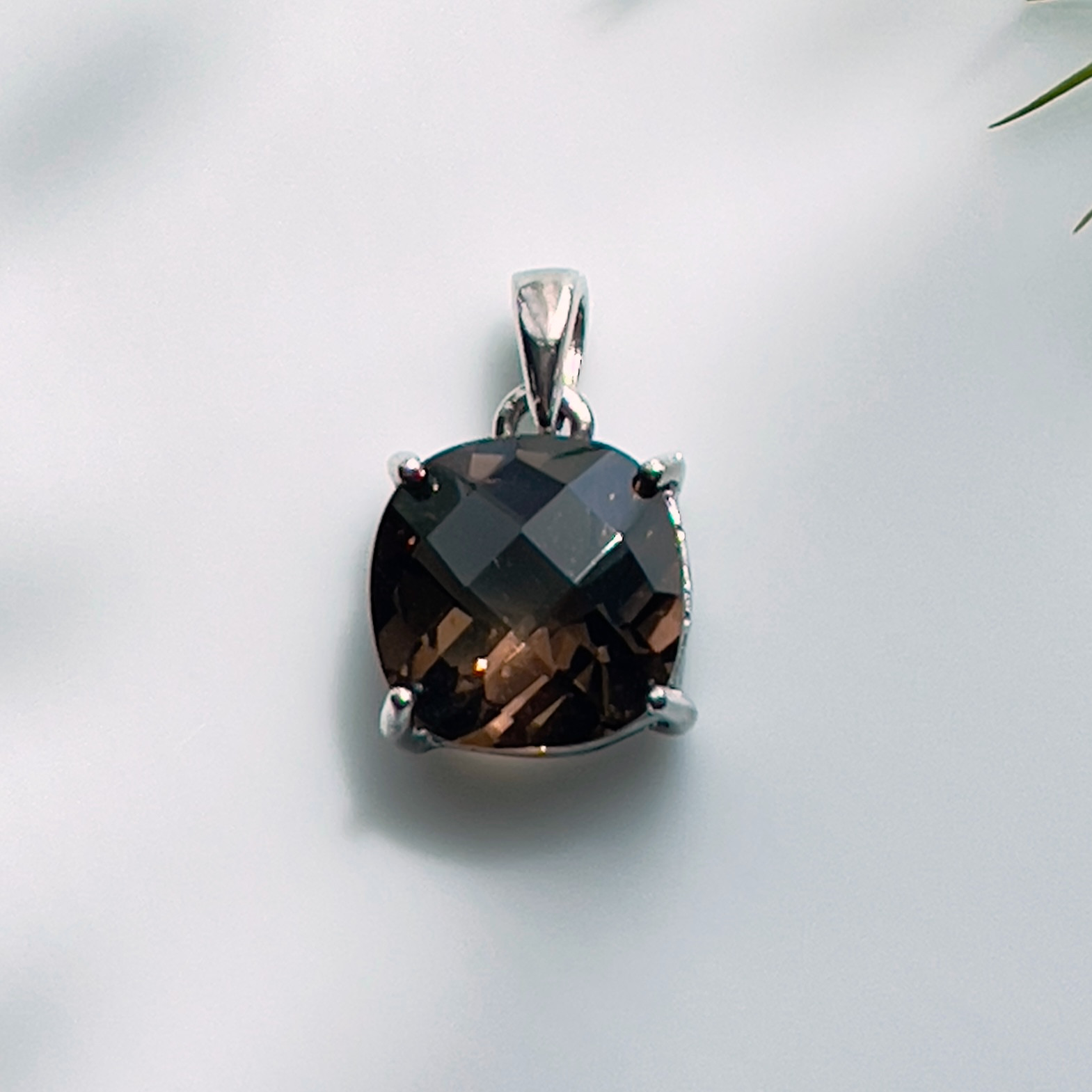 SV925 ヒマラヤ産スモーキークォーツペンダントトップ