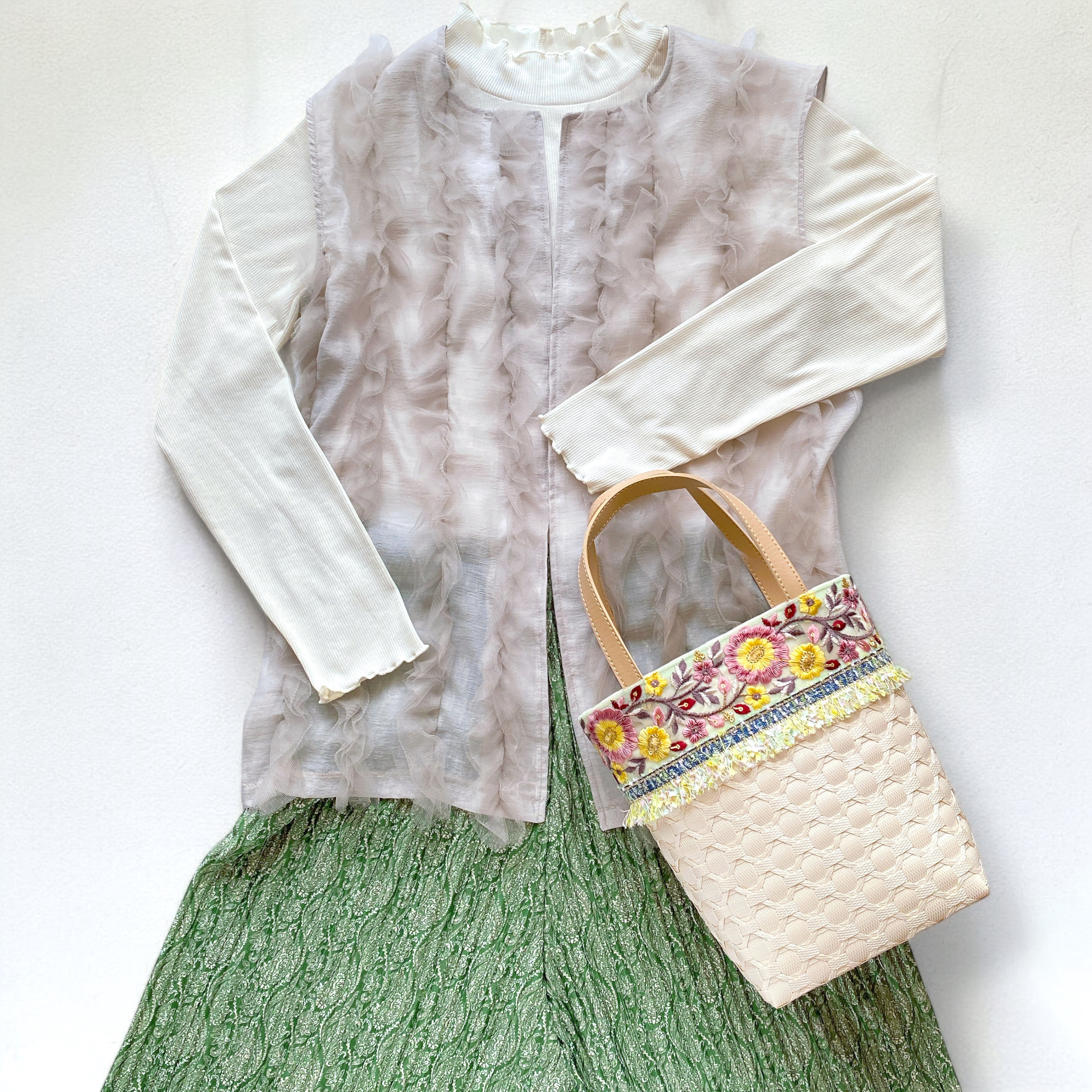 大人のカゴバッグ【インド刺繍×PPバンド】ホワイト かごバッグ