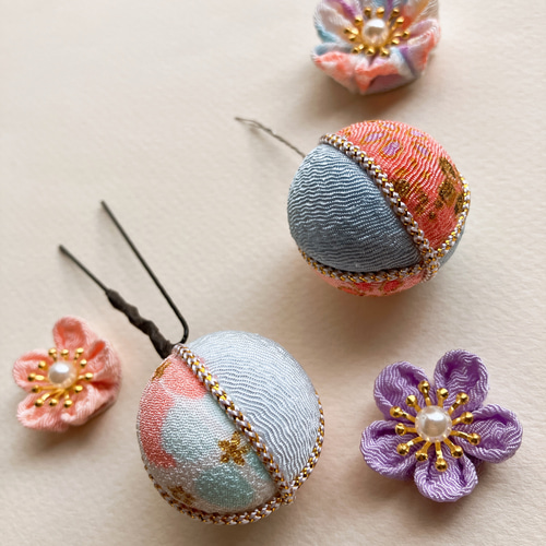 2色ちりめん玉の髪飾り〜＊色、オプション選べます〜○つまみ細工